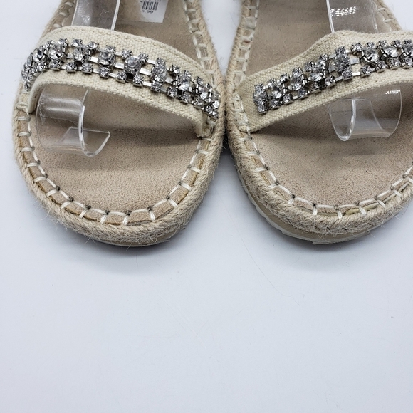 Nanette Lepore women US 9 off white sandals rhinestones fabric upper espadrille - Picture 5 of 11